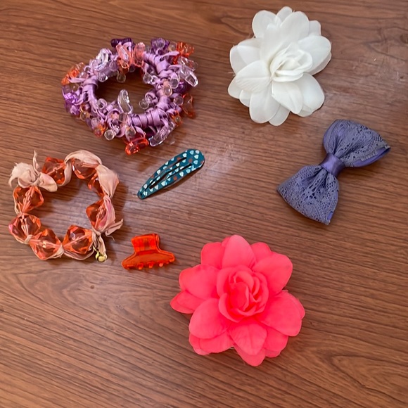 Other - 7 Piece Girls Hair Accessories